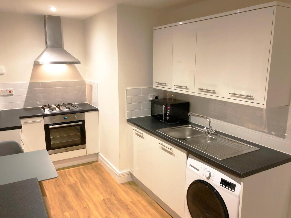 Parkside Penthouse Apartamento Yeovil Exterior foto